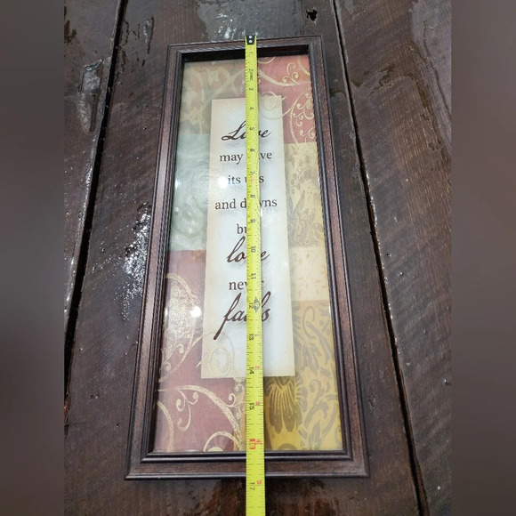 🖼 Love Never Fails Picture with frame - Picture 3 of 4